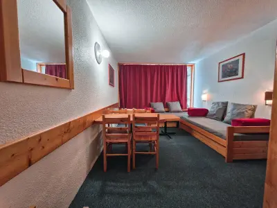 Appartement à Les Arcs 1800, Studio 5 pers skis aux pieds, proche commerces, animaux admis à Arc 1800 - L880357