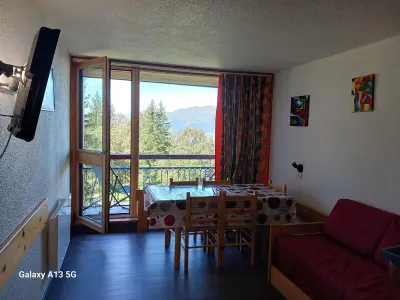 Appartement à Les Arcs 1800, Studio confortable pour 5 personnes avec WiFi et animaux admis, proche des pistes à Arc 1800 - L880379