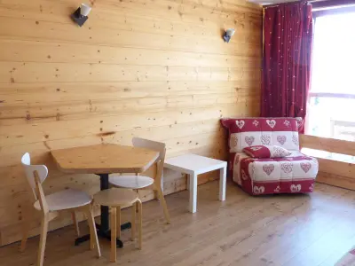 Appartement à Les Arcs 1800, Studio 3 personnes avec balcon, WiFi et animaux admis aux Arcs 1800 - L880402