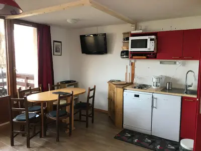 Appartement à Peisey Vallandry, Studio chaleureux à Vallandry, 4 pers., proche pistes et commerces, animaux admis - L880403