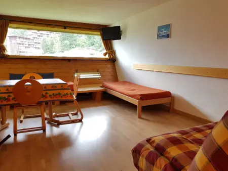 Grand studio rénové pour 3 pers. à Arc 1600, ski aux pieds, proche commerces, animaux admis - Photo 7