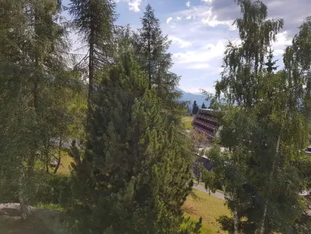 Studio spacieux à Arc 1600 avec balcon, télé, wifi et animaux acceptés - Photo 3