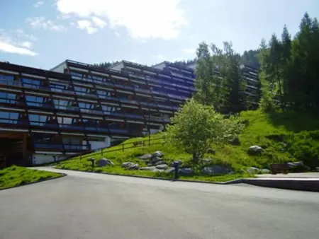 Studio spacieux à Arc 1600 avec balcon, télé, wifi et animaux acceptés - Photo 17