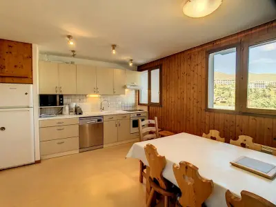 Appartement à La Toussuire, Grand appartement confort 12 pers., 4 salles de bains, cuisine équipée, au cœur de Fontcouverte-la-Toussuire - L969815