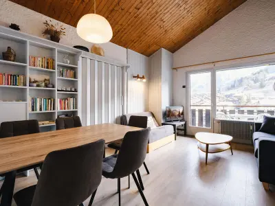 Appartement à La Clusaz, À La Clusaz: Proche pistes et cours de ski, spacieux, 2** - L948199