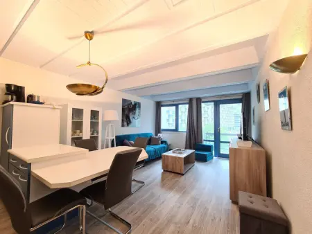 Appartement à Flaine, Appartement rénové avec balcon, proche pistes et commerces, 6 pers, Flaine Forum - L880458