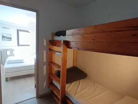 3 pièces + coin montagne, 2*, 8 pers, proche pistes et commerces, parking, animaux OK - Photo 6