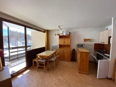 Appartement à Montgenèvre, Montgenèvre - Appartement sur les pistes 4-6 pers., balcon sud-ouest, animaux acceptés - L880520