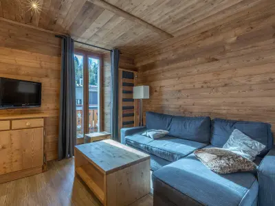 Appartement à La Clusaz, Charmant 4 pièces en centre village, proche pistes - 8 pers, Wifi, parking, balcon, animaux acceptés - L880568