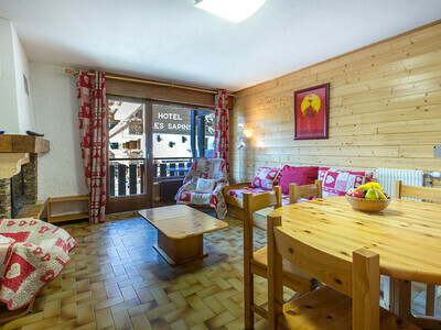 Location Appartement à La Clusaz,Centre village, proche des pistes de ski, cours de ski et commerces FR-1-437-53 N°880571