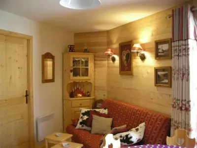 Appartement à Châtel, Charmant appartement avec balcon à Châtel - 4 pers, proche centre et télécabine - L944143