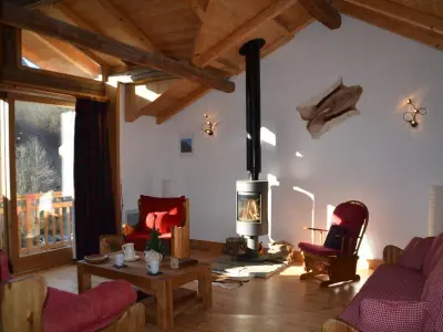 Appartement à Saint Martin de Belleville Les Menuires, Chalet Confort 4 Ch, 3 SDB, Proche 3 Vallées, Wifi Gratuit - L953662