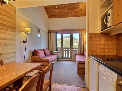 Appartement à Belle Plagne, Duplex cosy au pied des pistes avec balcon et ascenseur - L948718