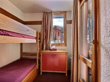 Studio-cabine 4 pers, proche pistes et commerces, balcon, piscine, 3 cristaux Paradiski - Photo 4