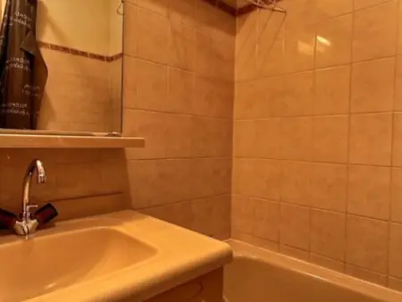 Appartement 4 personnes avec terrasse et balcon, au pied des pistes à Plagne 1800 - Photo 4