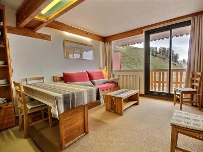 Appartement à La Plagne, Appartement confortable 2 pièces avec vue Mont-Blanc, parking, à 50m des pistes - L964828