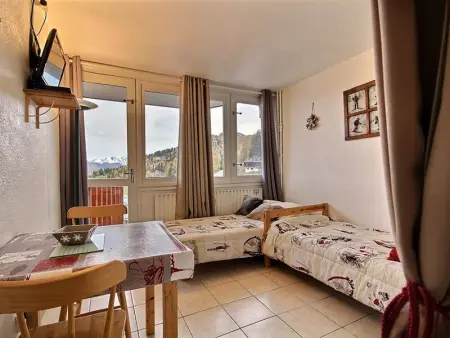 Studio rénové au pied des pistes avec balcon, idéal pour 2 personnes - Photo 5