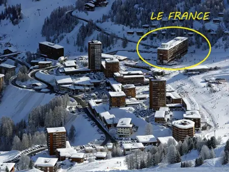 Studio rénové au pied des pistes avec balcon, idéal pour 2 personnes - Photo 7