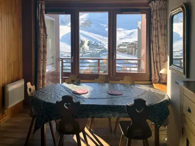 Appartement à Tignes, 3 pièces au Val Claret avec parking et wifi, proche pistes - L973387