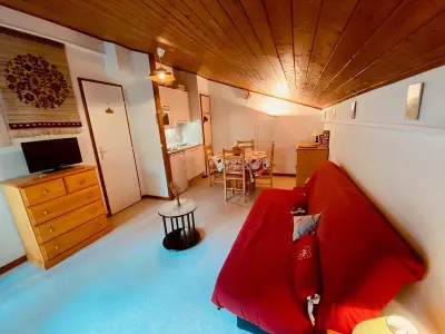 Appartement à La Clusaz, Charmant studio avec balcon et parking couvert, proche télémix et pistes, à La Clusaz - L880706