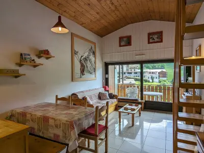 Appartement à La Clusaz, Duplex au centre de La Clusaz, balcon sud, proche pistes et commerces - L880728