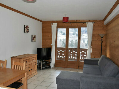 Location Appartement à Bozel,Style montagne avec grand balcon sud FR-1-464-13 N°880780