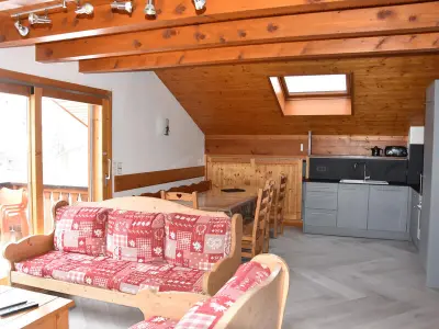 Appartement à Champagny en Vanoise, Duplex chaleureux avec garage, proche centre, domaine La Plagne-Paradiski - L880790