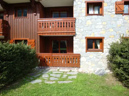 Charmant 3 pièces en rez-de-jardin, proche pistes, idéal familles - Photo 11