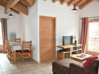 Location Appartement à Pralognan la Vanoise,Au dernier étage avec deux balcons FR-1-464-87 N°880810