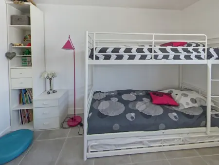 Appartement T3 avec Terrasse à 30m des Commerces et Plage à Ploemeur - Photo 6