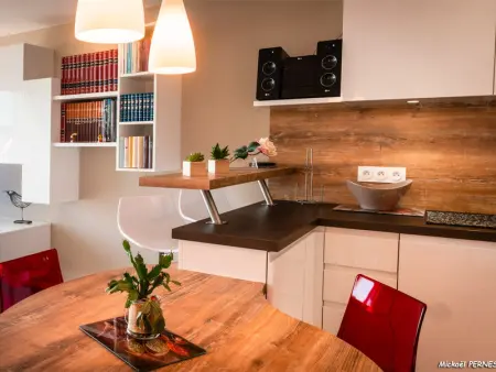 Ploemeur - Appartement 3 pièces avec balcon, ascenseur et WIFI près de la plage - Photo 3