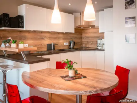 Ploemeur - Appartement 3 pièces avec balcon, ascenseur et WIFI près de la plage - Photo 4