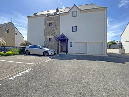 Studio à Larmor-Plage: balcon, parking, à 500m de la mer et des commerces - Photo 12