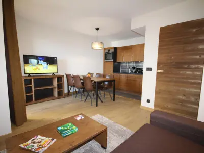 Appartement à Les Saisies, Appartement Neuf aux Saisies - 6 Pers, 52m², 3 Pièces, Grand Balcon, Parking Couvert - L880864