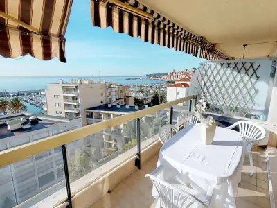 Apartamento en Menton, Magnifique 2P climatisé avec terrasse, garage et wifi gratuit - L880890