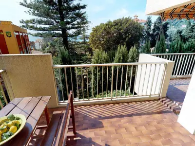 Appartement à Menton, Appartement Calme avec Terrasse et Parking à 5 min de la Mer à Menton - L880892