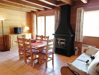 Chalet a Pra Loup,Chalet chaleureux 3 pièces avec cheminée à Pra-Loup FR-1-471-10 N°830887