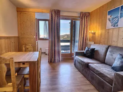 Appartement à Méribel, Appartement au pied des pistes, proche commerces, 4 pers, Wi-Fi gratuit, animaux admis
 - L880950