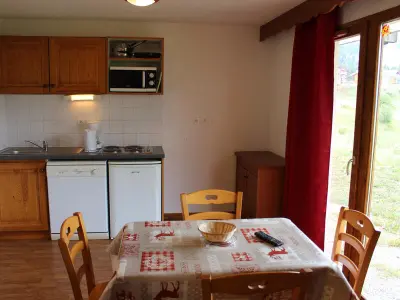 Appartement cosy pour 4 pers avec piscine, animaux admis, prox. commerces et pistes - Photo 6