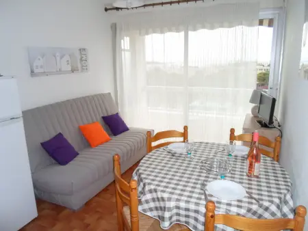 Appartement à Balaruc les Bains, Appartement cosy avec balcon à 10 min des Thermes, animaux admis - L880983