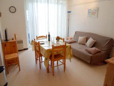 Appartement à Balaruc les Bains, Appartement avec balcon fermé, climatisé et animaux admis à Balaruc-les-Bains - L880986