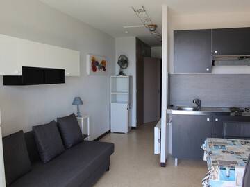 Location Appartement à Balaruc les Bains,FACE A L'ETANG DE THAU -  ETOILE FR-1-503-57 N°881003