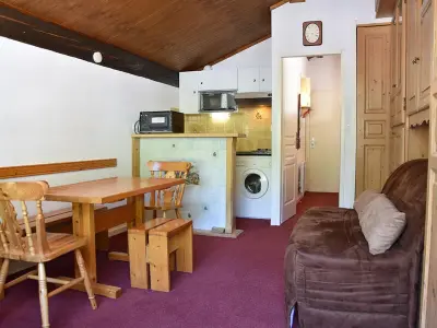 Appartement à Pralognan la Vanoise, Studio central avec parking et balcon, proche commerces et téléphérique - L881038