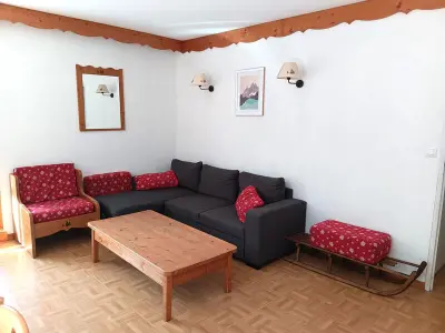 Appartement à Puy Saint Vincent, Appartement 4 pièces avec balcon, parking et local ski à Puy-Saint-Vincent - N°881045