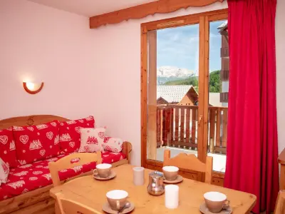 Appartement à Puy Saint Vincent, Studio cosy pour 4 avec balcon et cuisine équipée à Puy-Saint-Vincent - N°881098