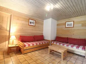 Apartamento en Lanslevillard,Appartement confortable 5 personnes à Val Cenis - proche télécabine et ESF FR-1-508-144 N°881170