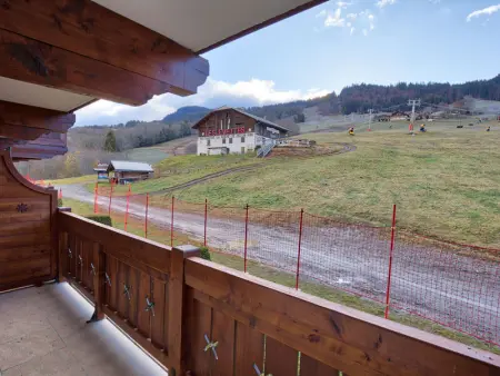 Appartement chaleureux 37m² au pied des pistes avec wifi et parking - Photo 8