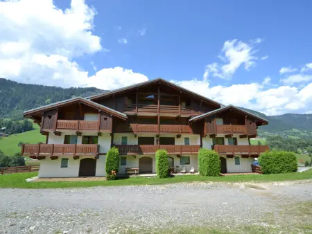 Appartement chaleureux 37m² au pied des pistes avec wifi et parking - Photo 20