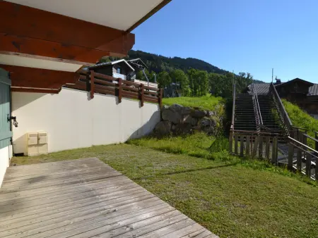 Appartement au pied des pistes avec grande terrasse et parking - Photo 1