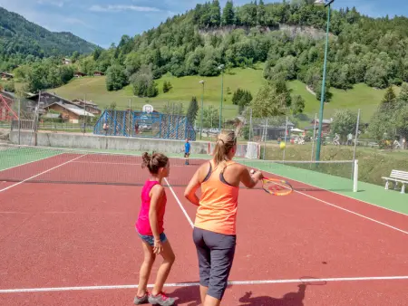 Appartement au pied des pistes avec grande terrasse et parking - Photo 23